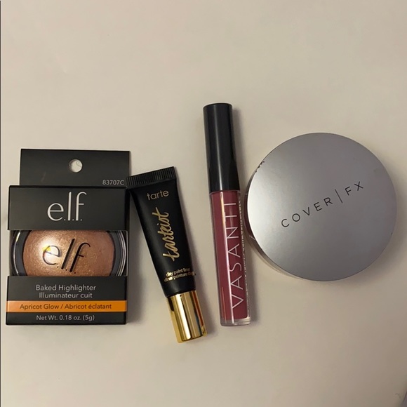 Makeup 4 items - Picture 1 of 2